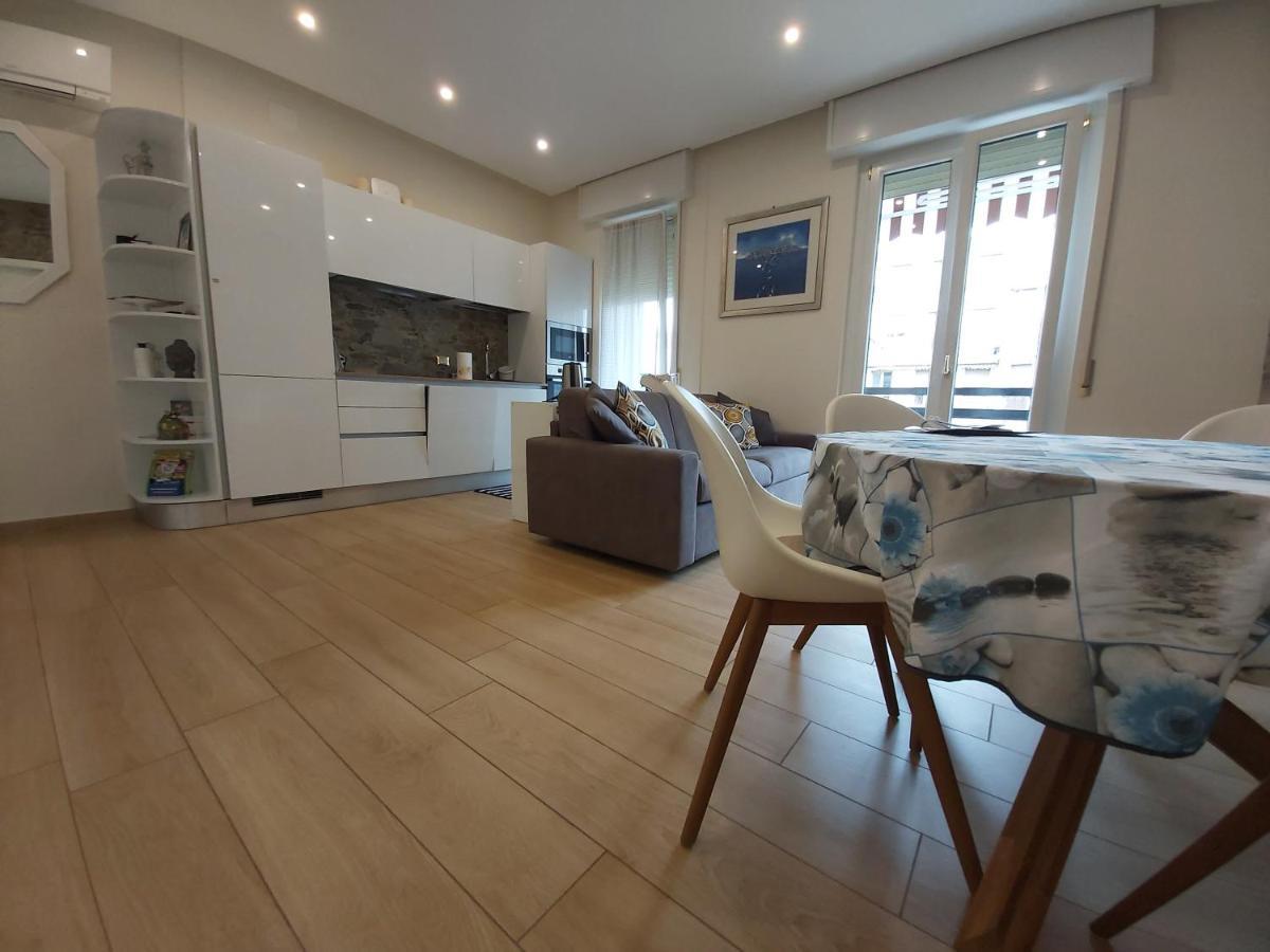 Le Rive Apartment Desenzano del Garda
